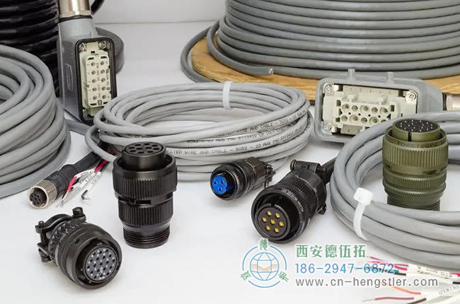 圖為用于在編碼器設(shè)備之間傳輸信號的電纜和連接器的變化形式 圖為用于在編碼器設(shè)備之間傳輸信號的電纜和連接器的變化形式