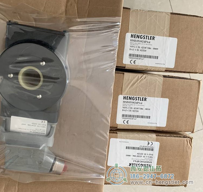 圖為鋼廠常用的一款亨士樂(lè)HSD35系列磁式編碼器照片 圖為鋼廠常用的一款亨士樂(lè)HSD35系列磁式編碼器照片